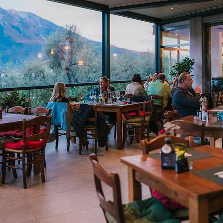 Hotel Limone リモーネ・スル・ガルダ エクステリア 写真